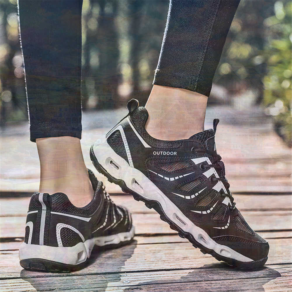 Sumer Round Tip Silver Sneaker - đánh giá và giá Streetwear Brand Drops